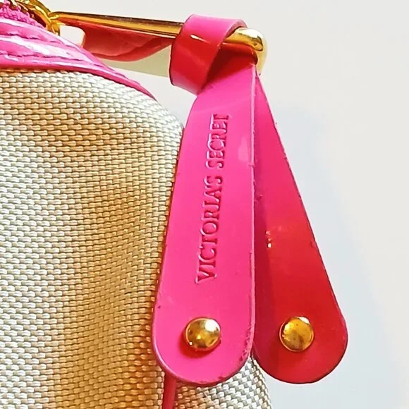 NWT Victoria Secret Cream & Barbie Pink Zippered Handbag - Picture 8 of 11
